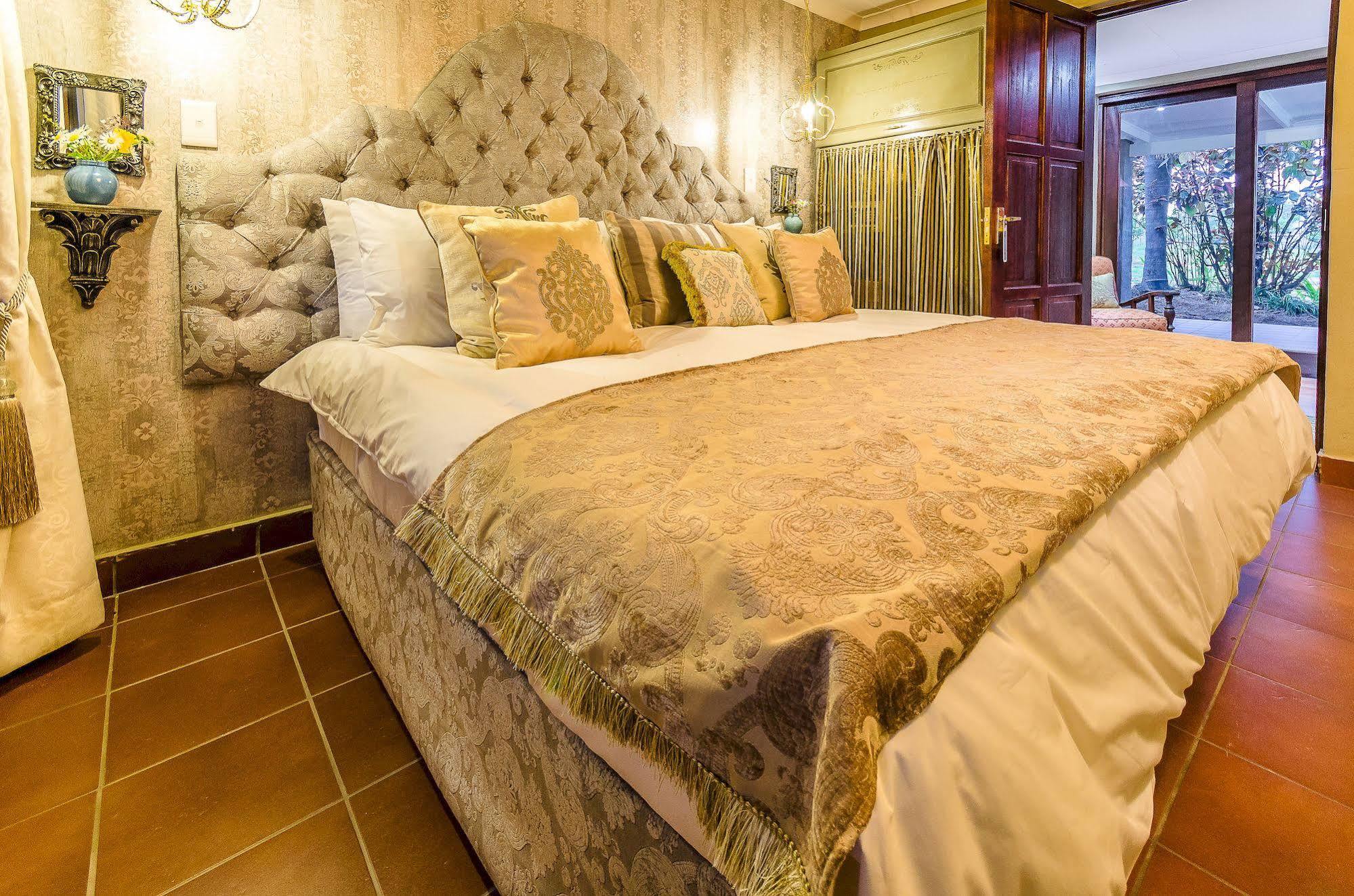 Belgrace Boutique Hotel Вайт-Рівер Екстер'єр фото